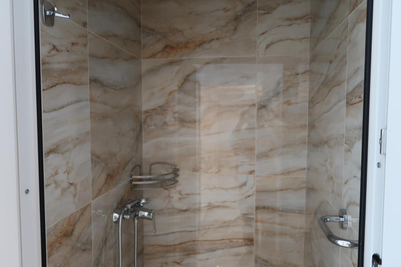 Home Space Two Navodari Ngoại thất bức ảnh